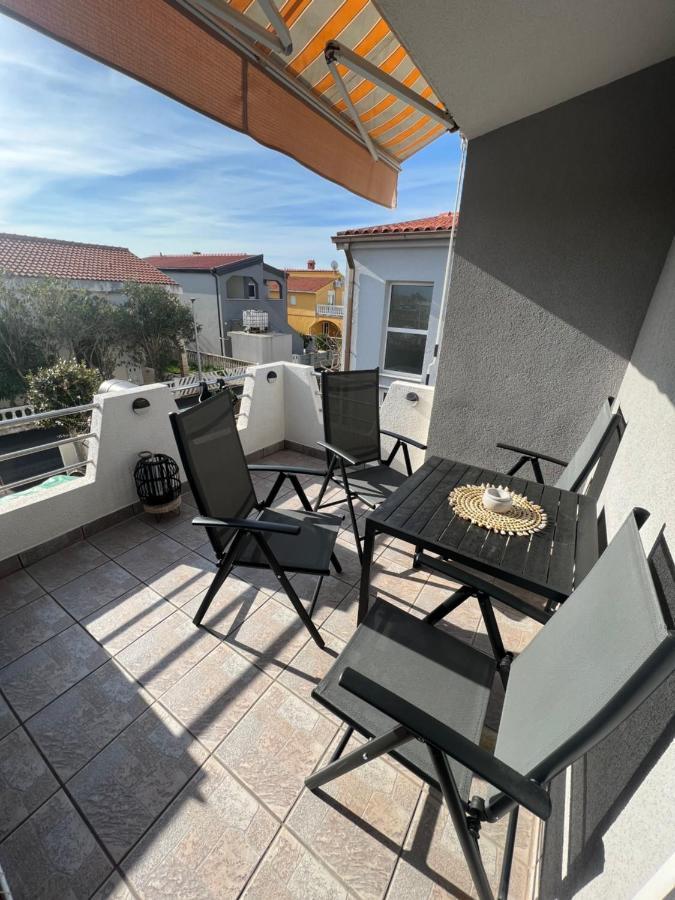 Apartment Mona Vir Eksteriør bilde